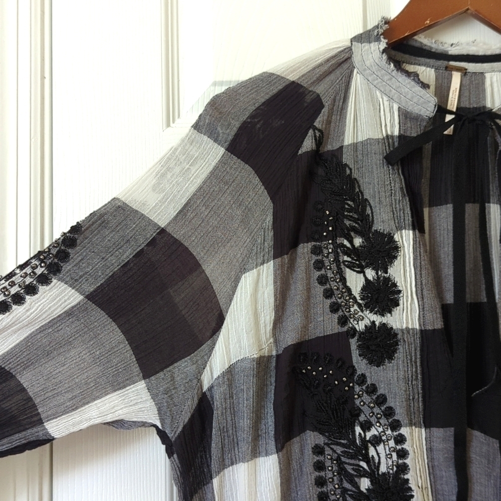 Free People Embroidered & Beaded Buffalo Plaid Gauze Long Sleeve Tunic Top XS - Picture 3 of 12